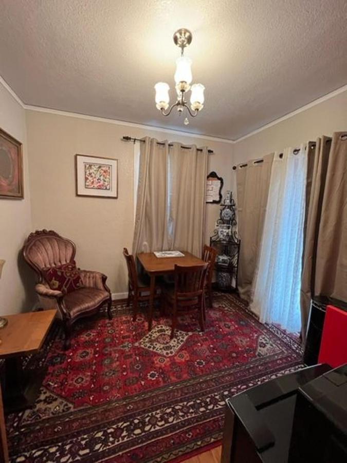 Serene Charming Private Suite Patio, Upscale Бъркли Екстериор снимка