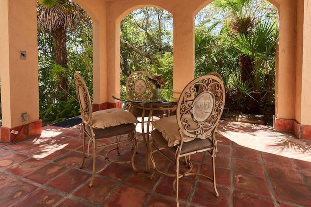Serene Charming Private Suite Patio, Upscale Бъркли Екстериор снимка